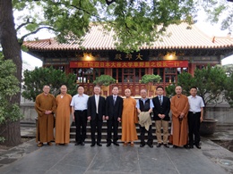 中国仏教協会にて記念撮影