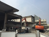 解体工事／至誠館中央