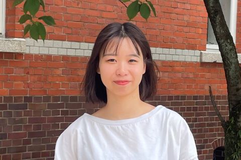 秋田 朱璃さん（国際学部国際文化学科 第3学年）