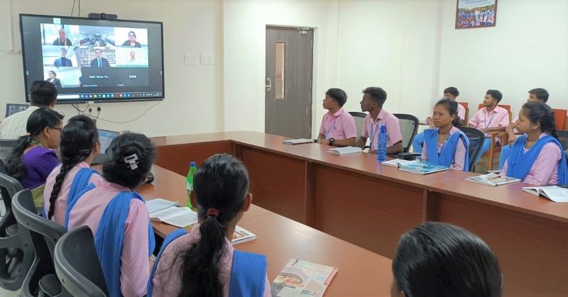 プログラムのOpening Ceremonyの様子