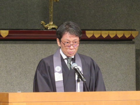 箕浦暁雄教授による講話の様子