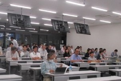 会場の様子