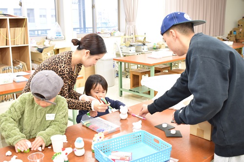 当日の様子：とけない雪だるまを作ろう