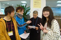 2012年度前期新留学生交流会の様子