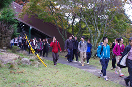 ケーブルカーを降りて延暦寺へ