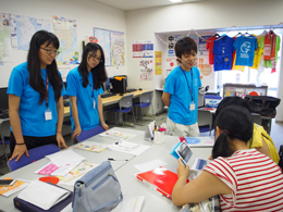 在学生にきく国際交流コーナーの様子