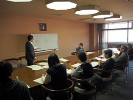 審査会の様子