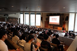 大学説明会の様子