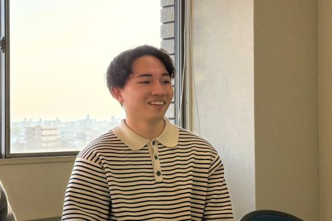 インタビューの様子（住谷さん）